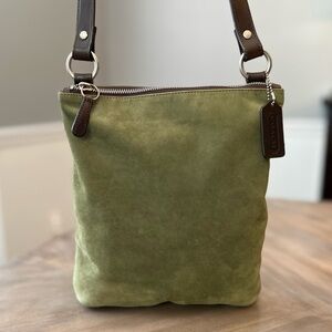 Vintage Coach Chelsea Suede Crossbody Green 9459